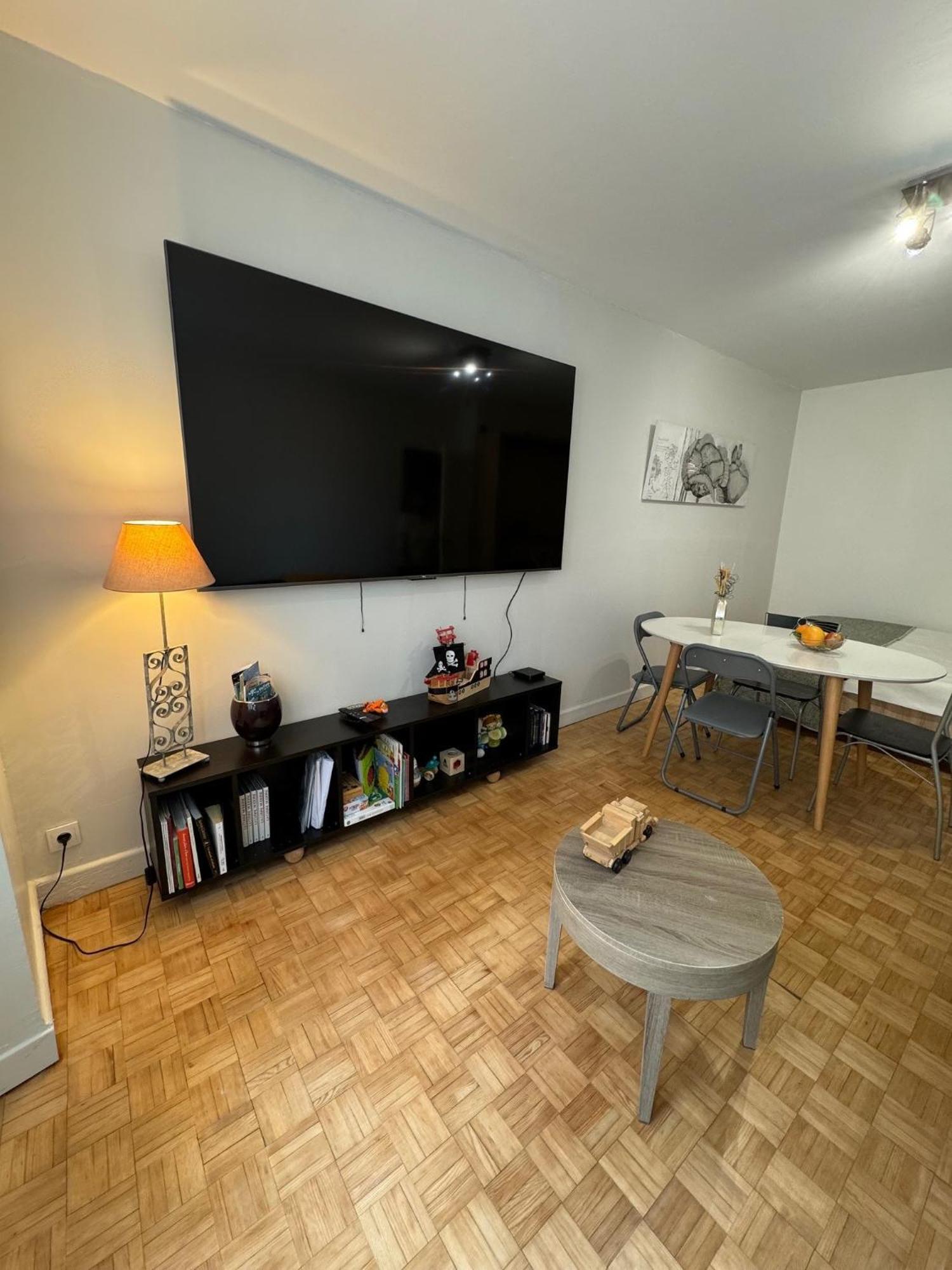 Le Jacobin Quartier Dore Marvejols Luaran gambar